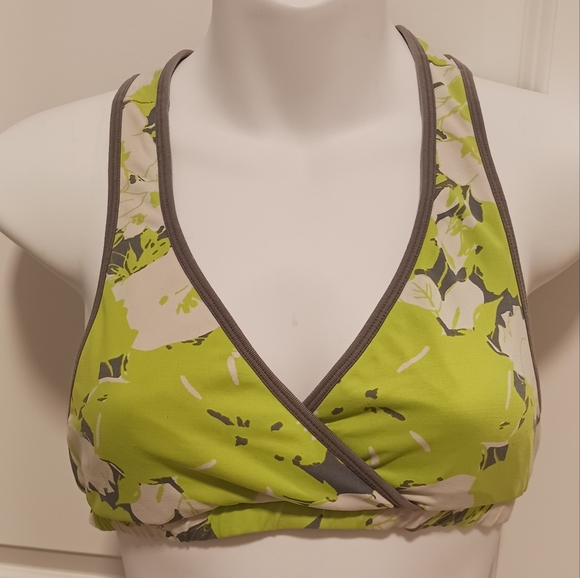 Hot Yogabela yoga bras - Picture 4 of 6